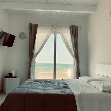 Carfagnini Rooms تيرمولي المظهر الخارجي الصورة