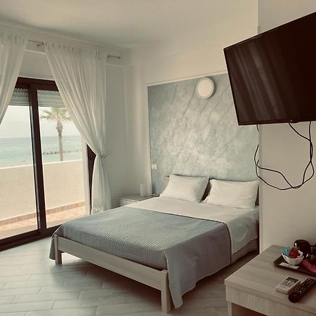 Carfagnini Rooms تيرمولي المظهر الخارجي الصورة