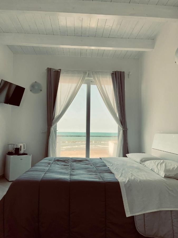 Carfagnini Rooms تيرمولي المظهر الخارجي الصورة